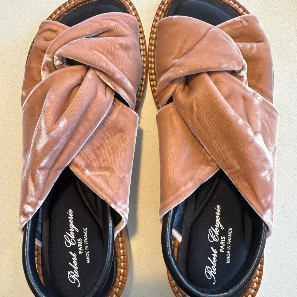 Robert Clergerie Blush Velvet Knotted Slide Sandals